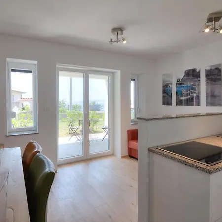 Bc Eleven - Mit Zentralheizung Apartment Senj  Exterior photo